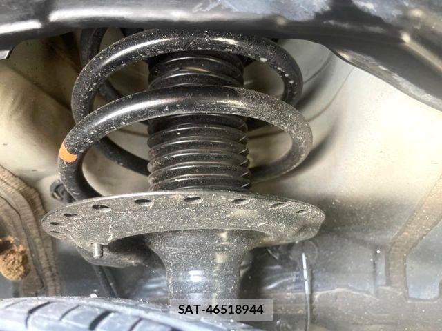 Mitsubishi OUTLANDER PHEV 2019-08 8146397-19