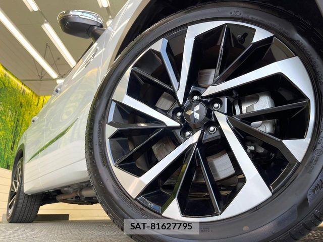 Mitsubishi OUTLANDER PHEV 2022-04 8158984-13