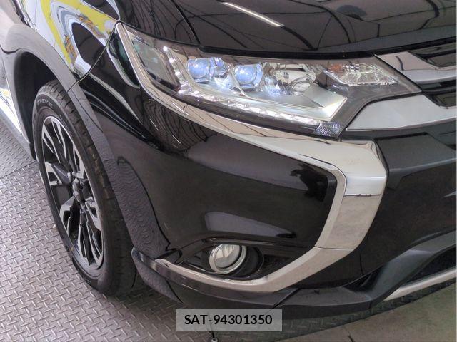 Mitsubishi OUTLANDER PHEV 2015-10 8158987-21