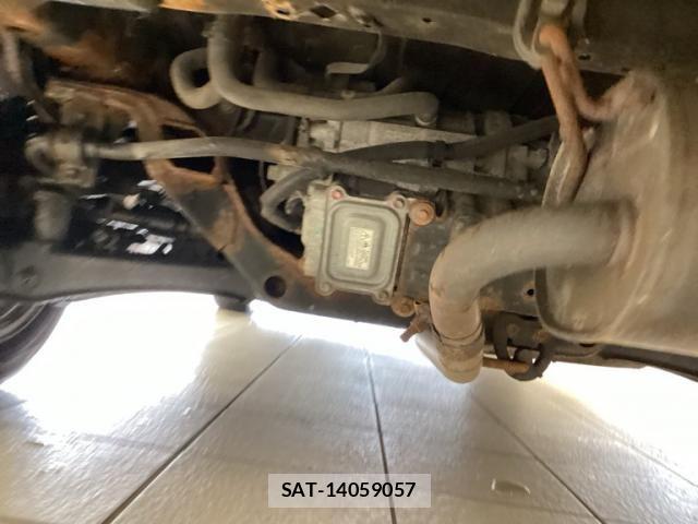 Mitsubishi OUTLANDER PHEV 2018-06 8158986-4