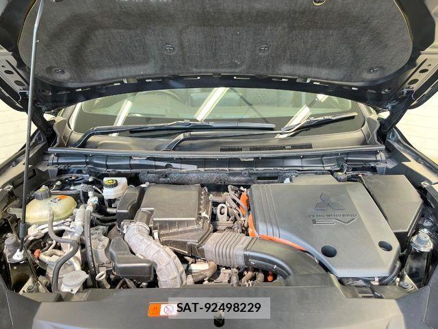 Mitsubishi OUTLANDER PHEV 2022-01 8158983-16