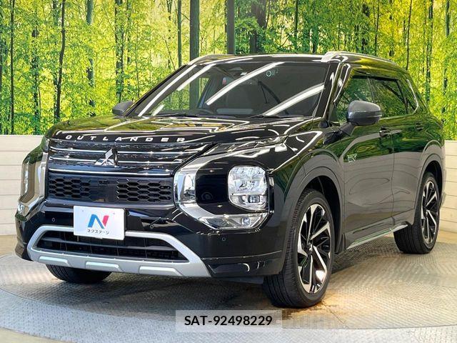 Mitsubishi OUTLANDER PHEV 2022-01 8158983-18