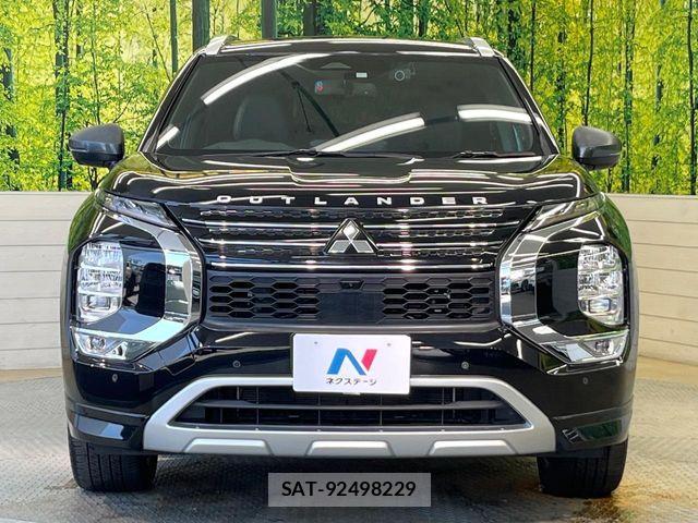 Mitsubishi OUTLANDER PHEV 2022-01 8158983-19