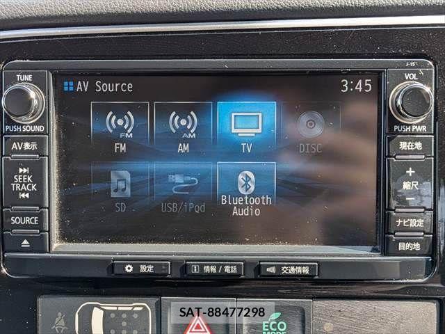 Mitsubishi OUTLANDER PHEV 2017-10 8158985-5