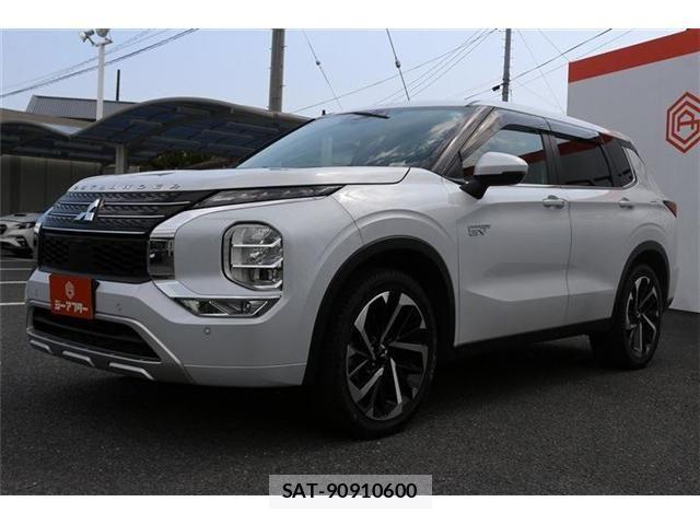 Mitsubishi OUTLANDER PHEV 2022-02 8209461-21