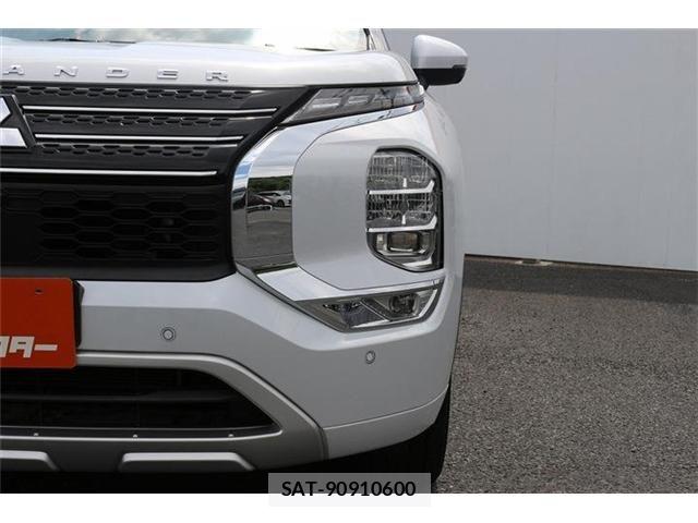Mitsubishi OUTLANDER PHEV 2022-02 8209461-24