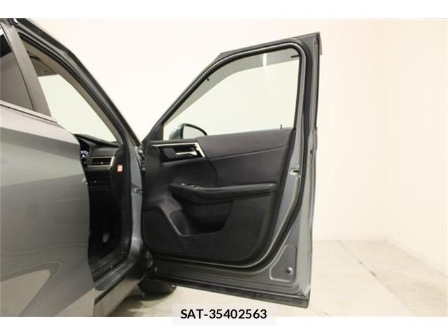 Mitsubishi OUTLANDER PHEV 2022-06 8209464-28