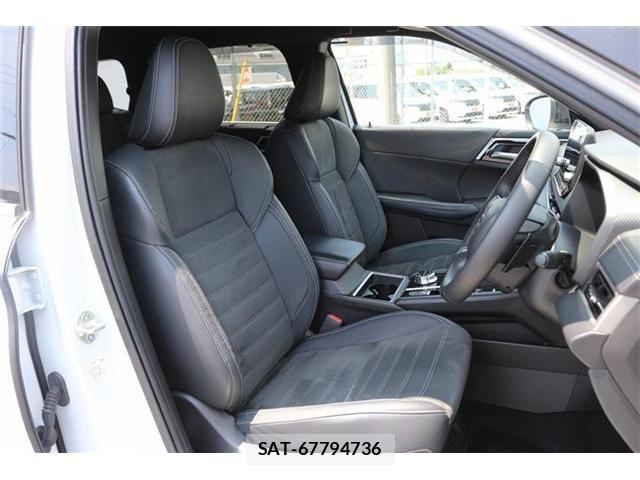 Mitsubishi OUTLANDER PHEV 2023-06 8209460-14