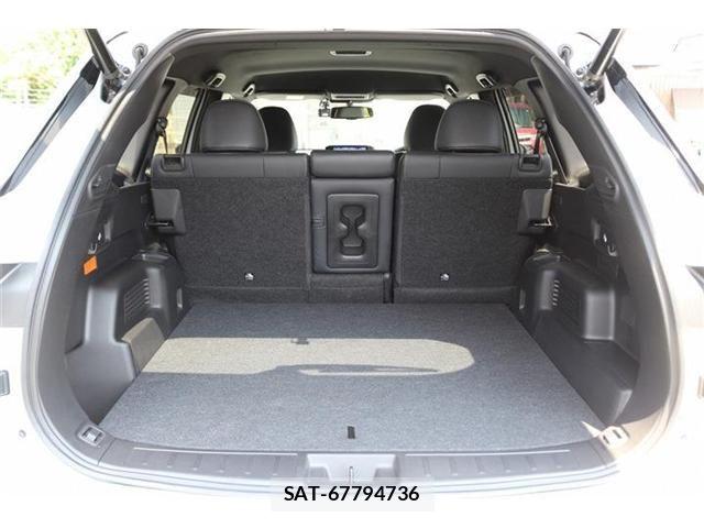 Mitsubishi OUTLANDER PHEV 2023-06 8209460-18