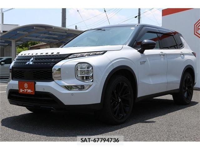 Mitsubishi OUTLANDER PHEV 2023-06 8209460-23