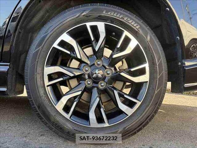 Mitsubishi OUTLANDER PHEV 2015-07 8209463-29