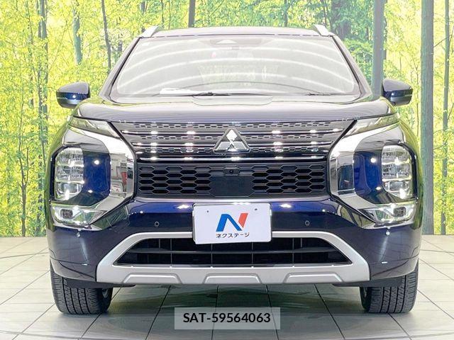Mitsubishi OUTLANDER PHEV 2022-07 8209458-14