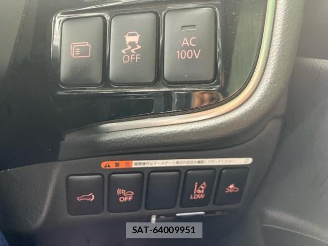 Mitsubishi OUTLANDER PHEV 2015-09 8231244-9