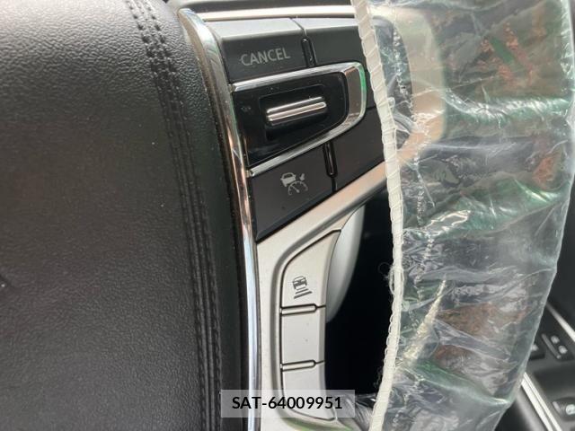 Mitsubishi OUTLANDER PHEV 2015-09 8231244-7