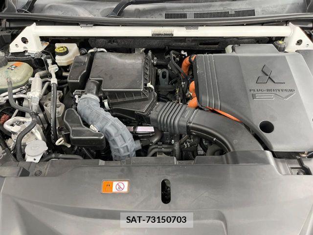 Mitsubishi OUTLANDER PHEV 2022-06 8246290-17