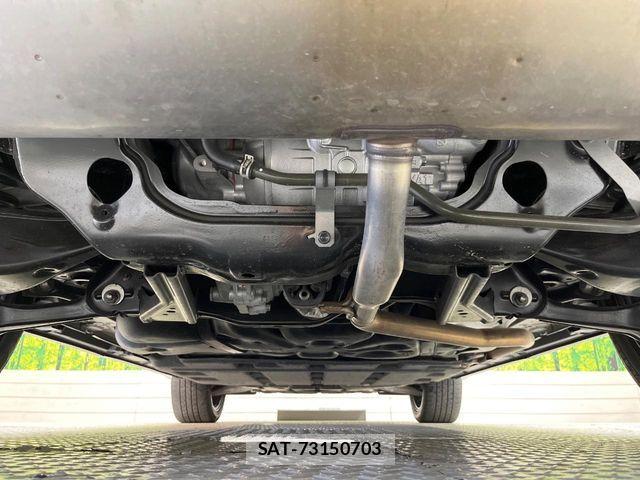 Mitsubishi OUTLANDER PHEV 2022-06 8246290-18