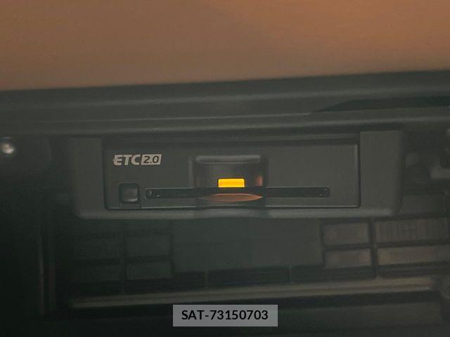 Mitsubishi OUTLANDER PHEV 2022-06 8246290-4