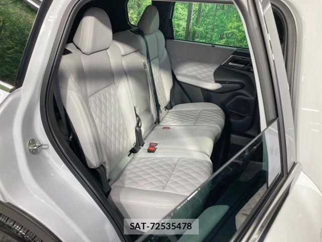 Mitsubishi OUTLANDER PHEV 2022-07 8246288-8