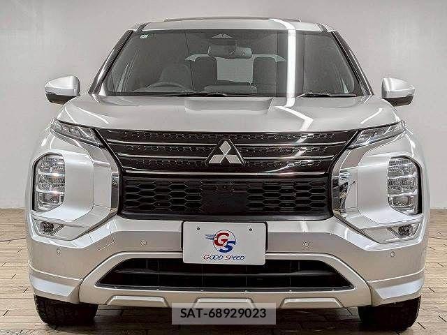 Mitsubishi OUTLANDER PHEV 2022-02 8246291-12