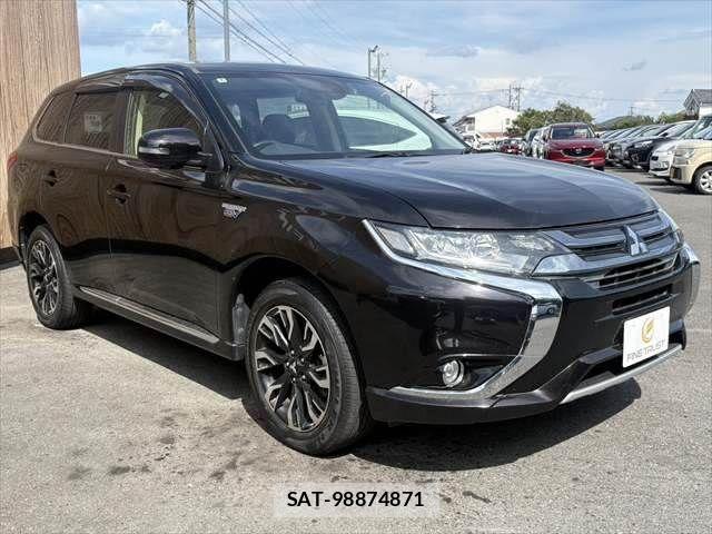 Mitsubishi OUTLANDER PHEV 2016-04 8246293-16