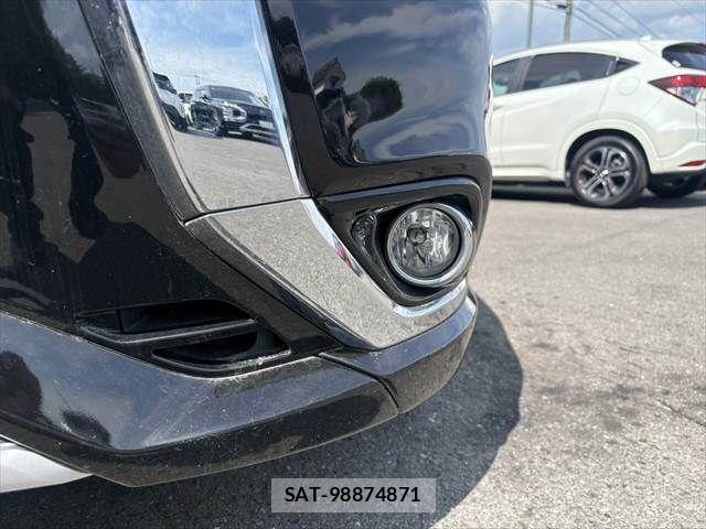 Mitsubishi OUTLANDER PHEV 2016-04 8246293-24