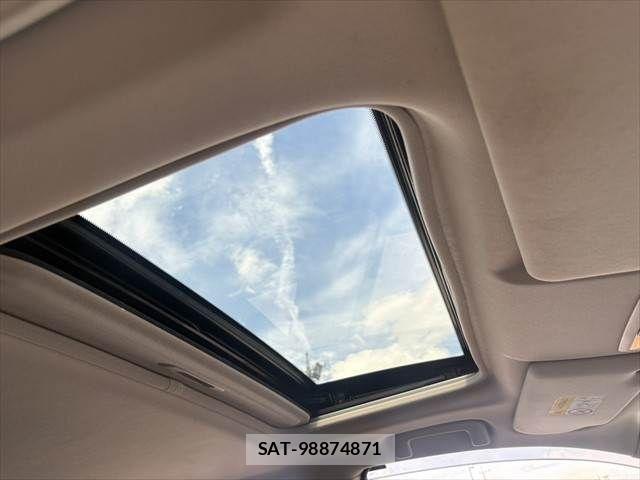 Mitsubishi OUTLANDER PHEV 2016-04 8246293-3