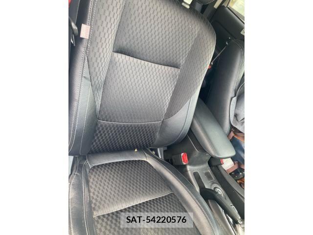 Mitsubishi OUTLANDER PHEV 2013-12 8246294-13