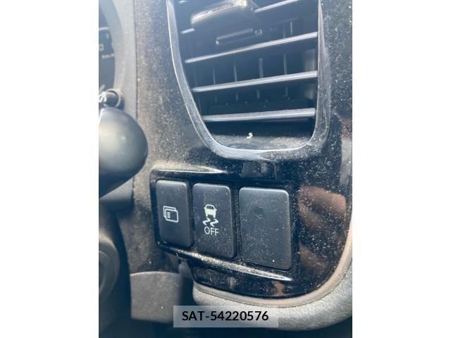 Mitsubishi OUTLANDER PHEV 2013-12 8246294-15