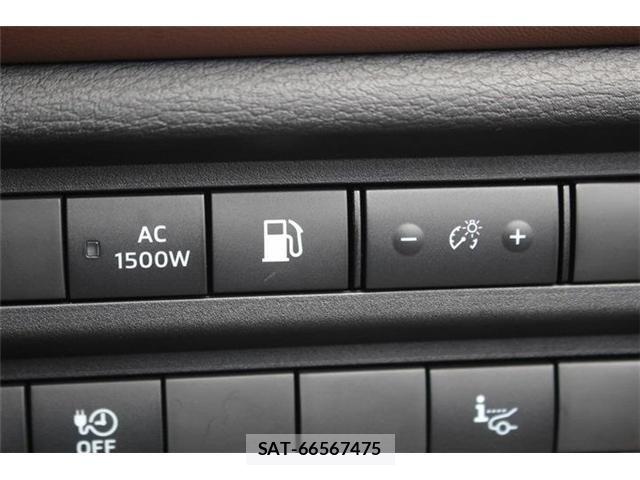 Mitsubishi OUTLANDER PHEV 2024-10 8246286-26