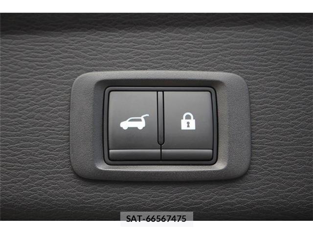 Mitsubishi OUTLANDER PHEV 2024-10 8246286-5