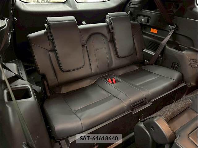 Mitsubishi OUTLANDER PHEV 2023-01 8246289-7