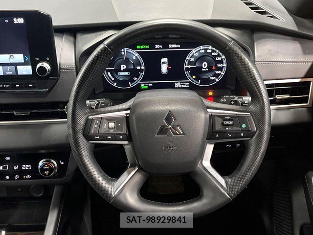 Mitsubishi OUTLANDER PHEV 2023-07 8246287-10