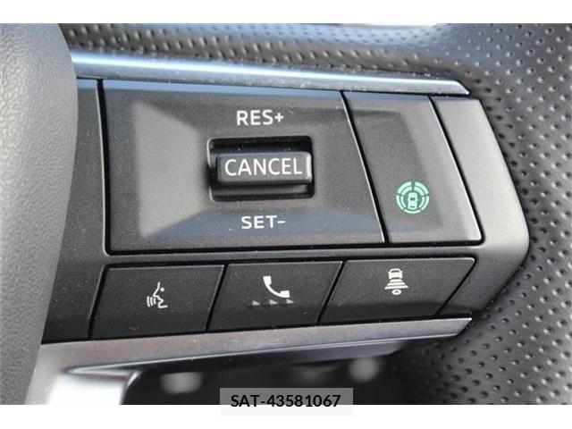 Mitsubishi OUTLANDER PHEV 2024-10 8246284-23