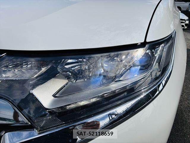 Mitsubishi OUTLANDER PHEV 2015-11 8316309-13