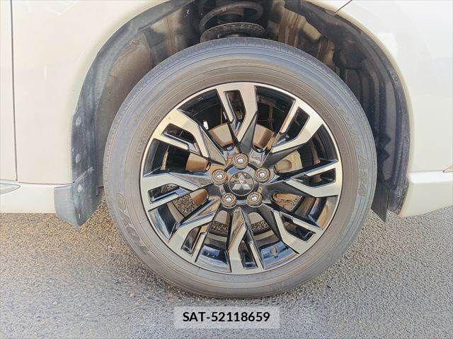 Mitsubishi OUTLANDER PHEV 2015-11 8316309-15