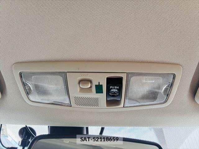 Mitsubishi OUTLANDER PHEV 2015-11 8316309-8