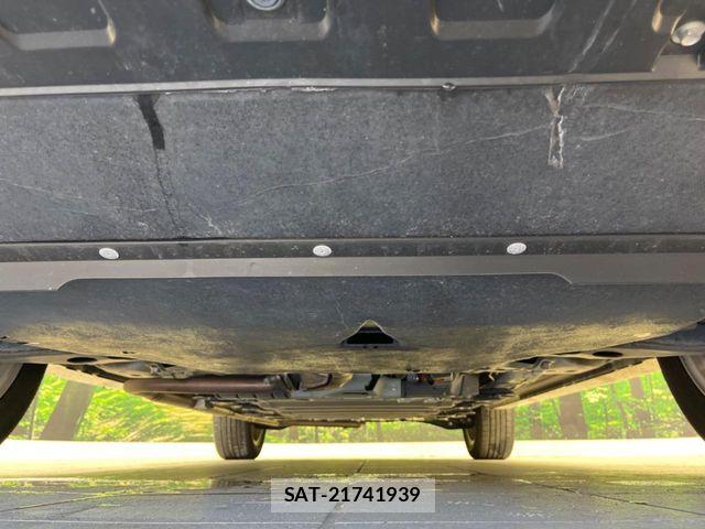 Mitsubishi OUTLANDER PHEV 2019-01 8316307-18