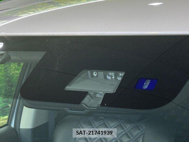 Mitsubishi OUTLANDER PHEV 2019-01 8316307-5