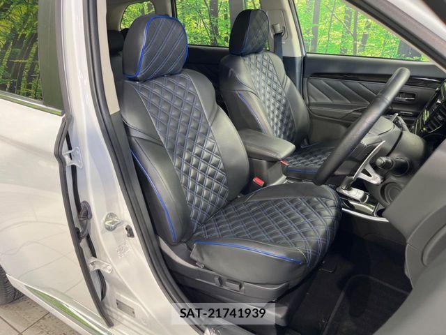 Mitsubishi OUTLANDER PHEV 2019-01 8316307-7