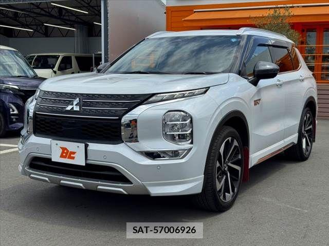 Mitsubishi OUTLANDER PHEV 2022-07 8316306-9