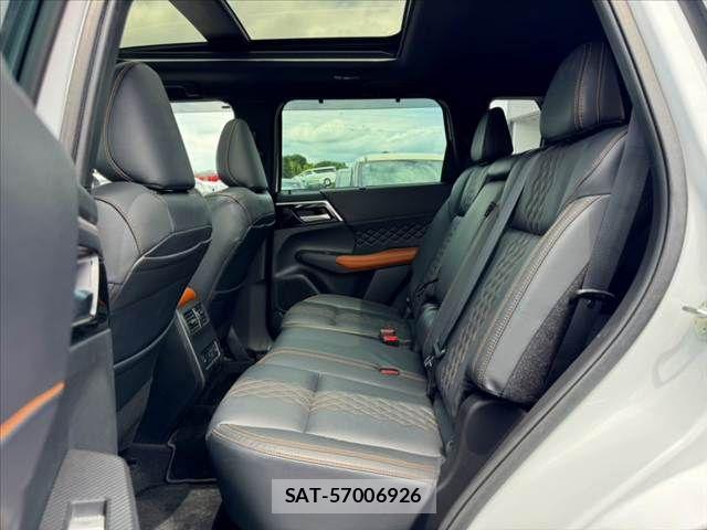 Mitsubishi OUTLANDER PHEV 2022-07 8316306-17