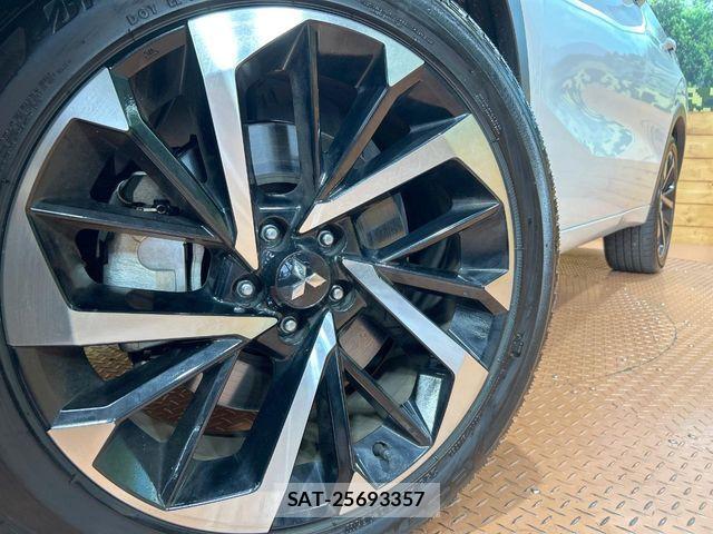 Mitsubishi OUTLANDER PHEV 2022-08 8316297-13