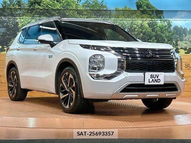 Mitsubishi OUTLANDER PHEV 2022-08 8316297-16