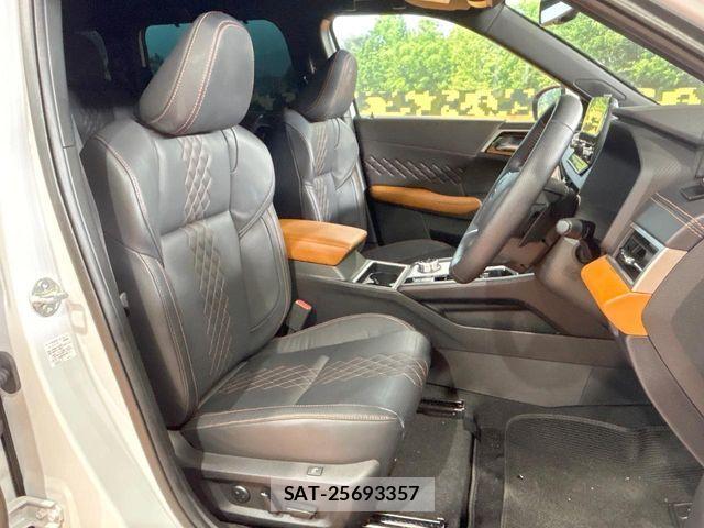 Mitsubishi OUTLANDER PHEV 2022-08 8316297-7