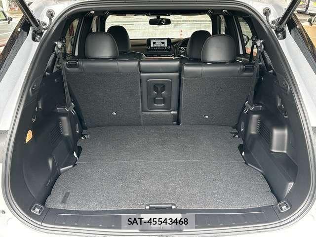 Mitsubishi OUTLANDER PHEV 2023-12 8316295-12