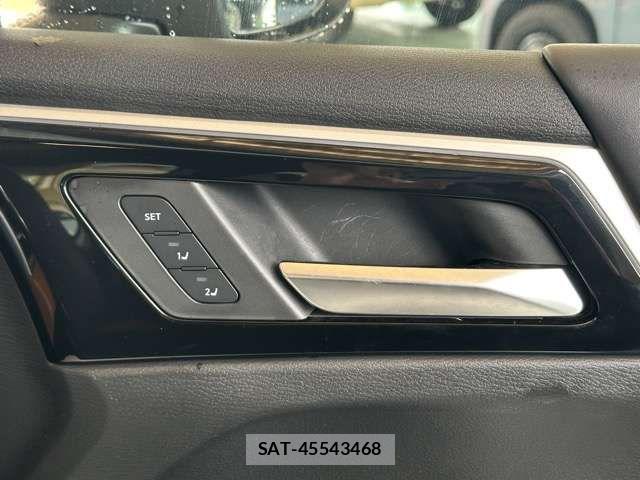 Mitsubishi OUTLANDER PHEV 2023-12 8316295-19