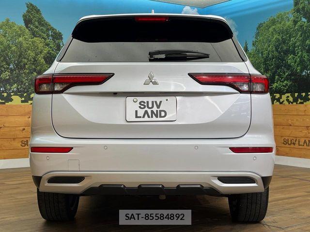 Mitsubishi OUTLANDER PHEV 2023-10 8316298-16