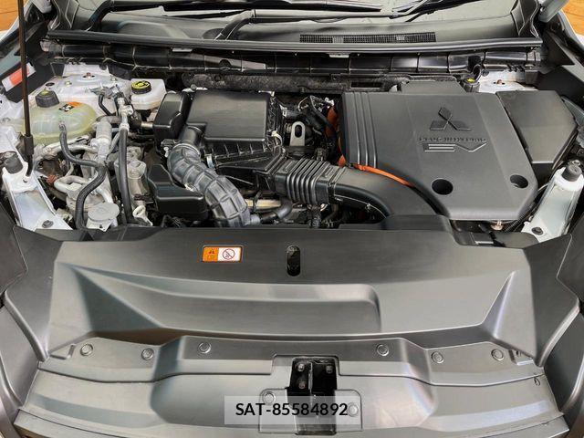 Mitsubishi OUTLANDER PHEV 2023-10 8316298-18
