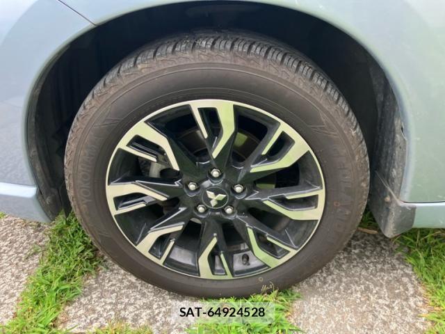 Mitsubishi OUTLANDER PHEV 2016-01 8316308-5