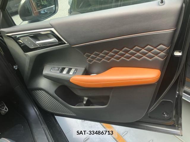 Mitsubishi OUTLANDER PHEV 2022-07 8316300-14